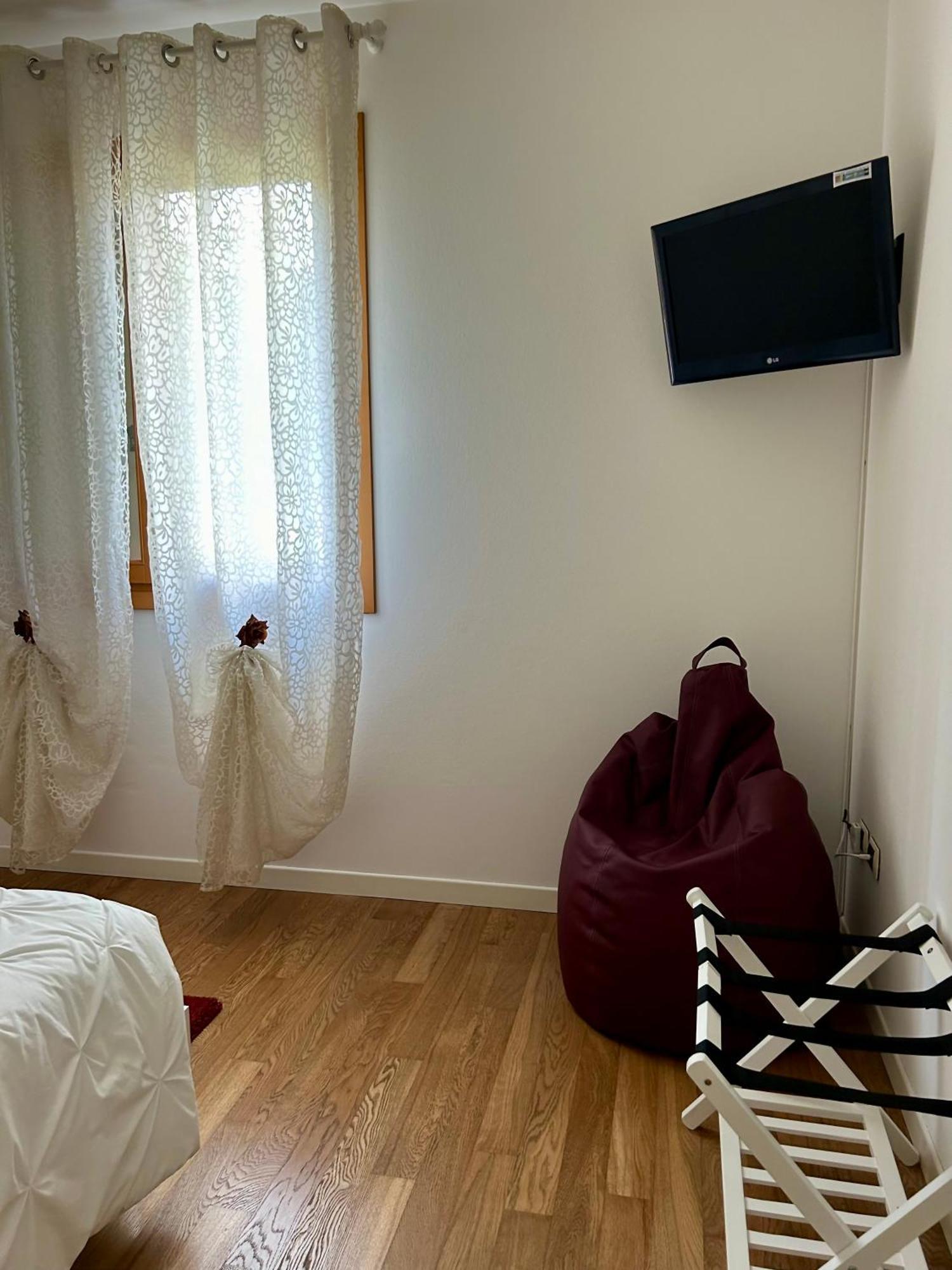 Il Piccolo Borgo Apartment *