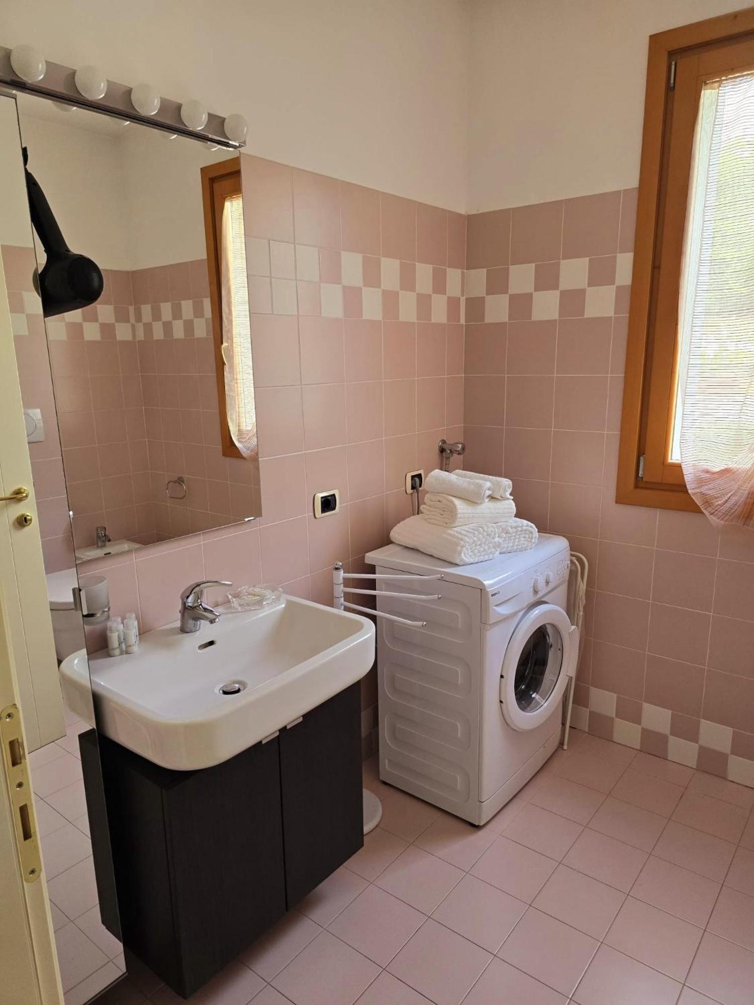 Il Piccolo Borgo Apartment *